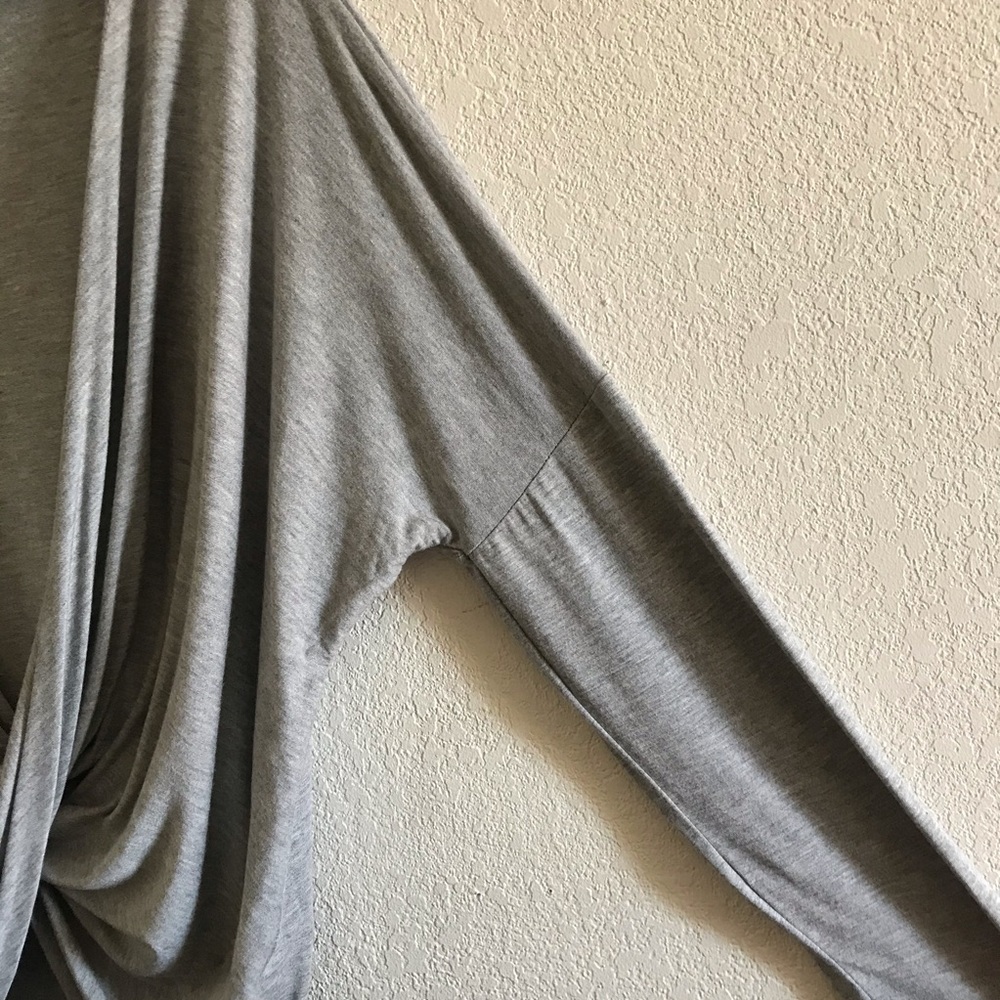 😇NWT Nicki Minaj Cross Draped Plunging Top - Picture 4 of 7